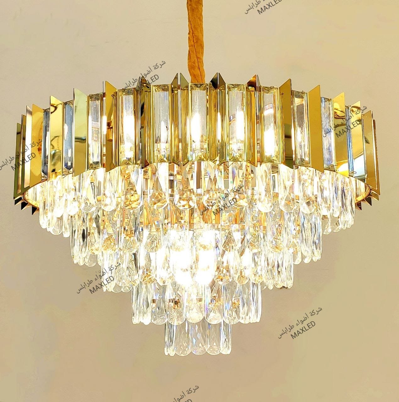 ثريا كرستال